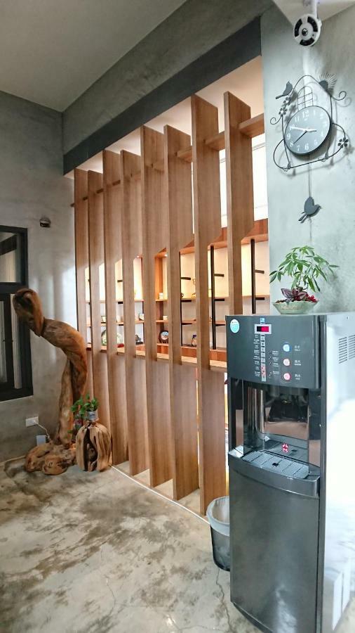 Tree House 民宿證號2316 民宿證號2350 مدينة هوالين المظهر الخارجي الصورة